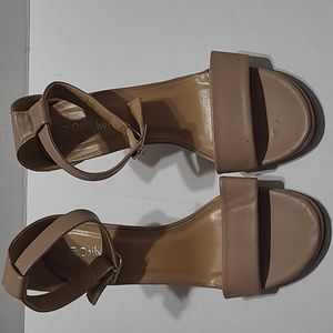 Daily Shoes Ankle Strap